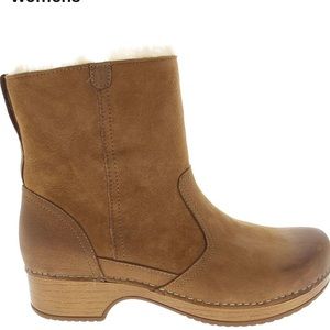 Dansko Bettie Boots-size 8.5/39